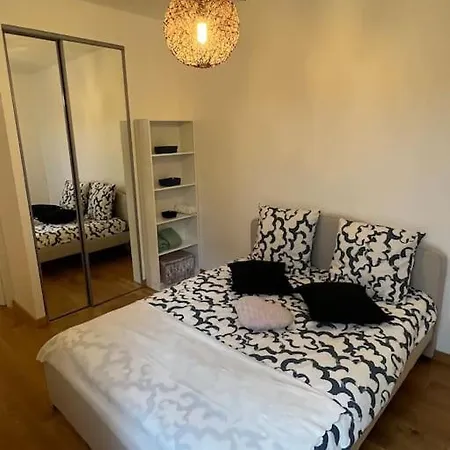 Apartment T2 A 15mn Stade De France Porte De Paris