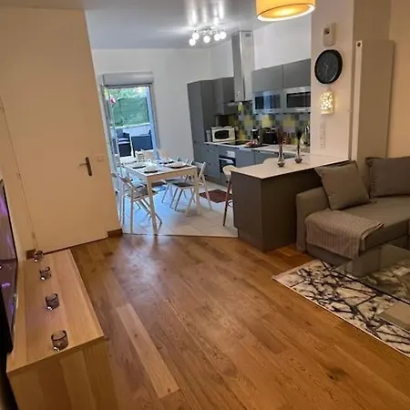 Apartment T2 A 15mn Stade De France Porte De Paris
